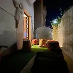 ستوديو ارضي مدخل خاص
