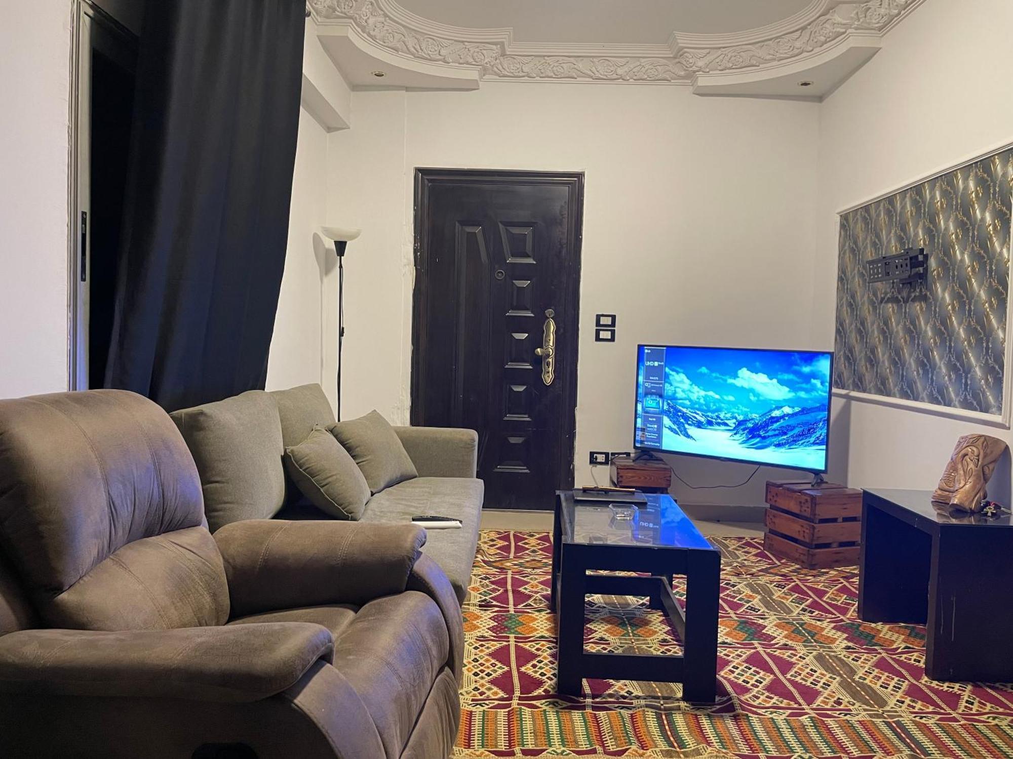 ستوديو ارضي مدخل خاص Apartment *